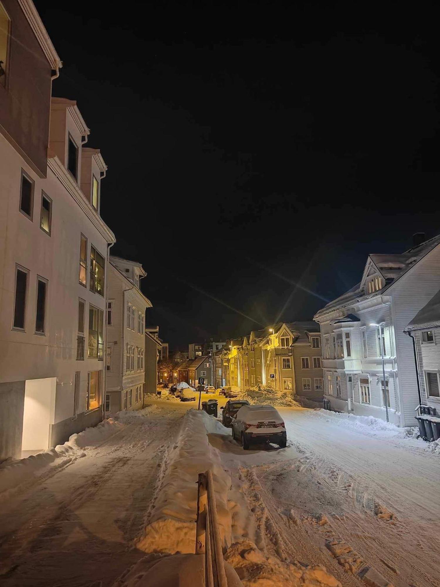 Guesthouse In Tromso Center By Dada Esterno foto