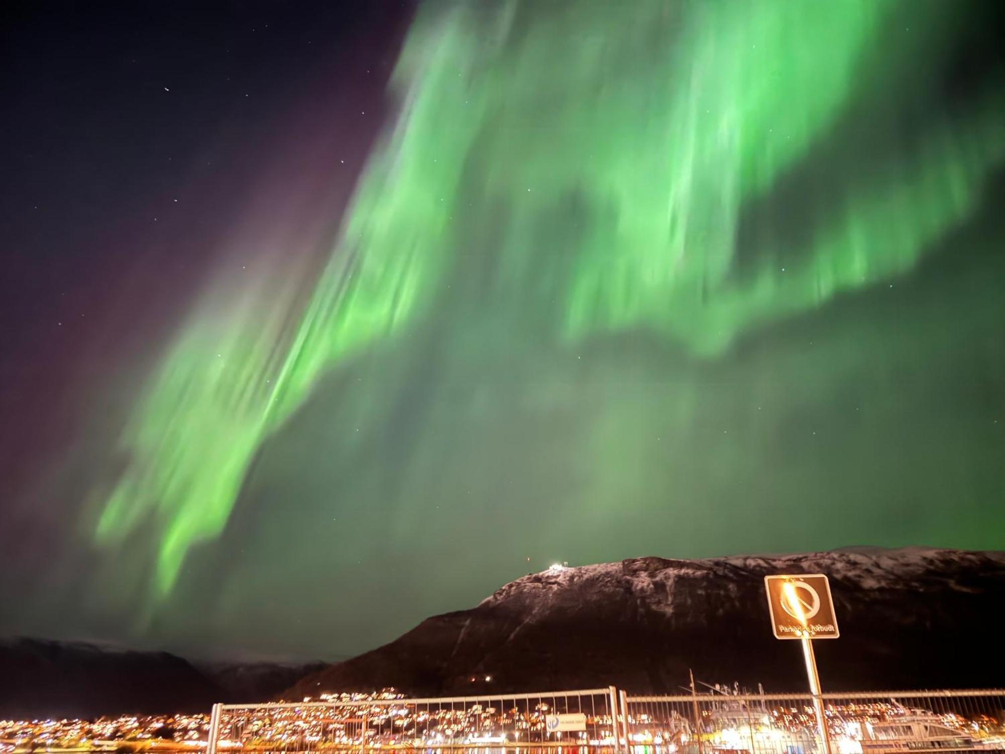 Guesthouse In Tromso Center By Dada Esterno foto