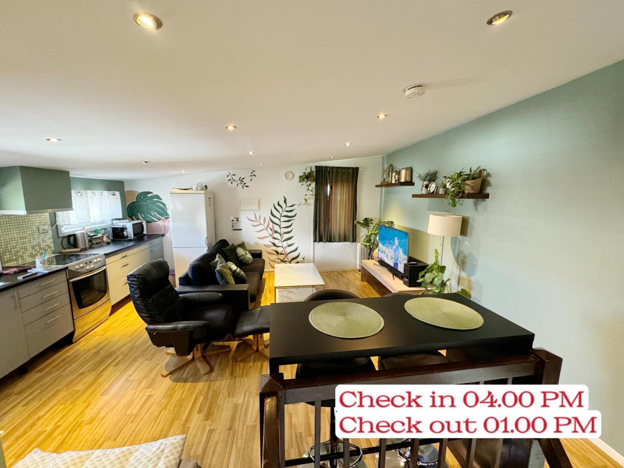 Guesthouse In Tromso Center By Dada Esterno foto